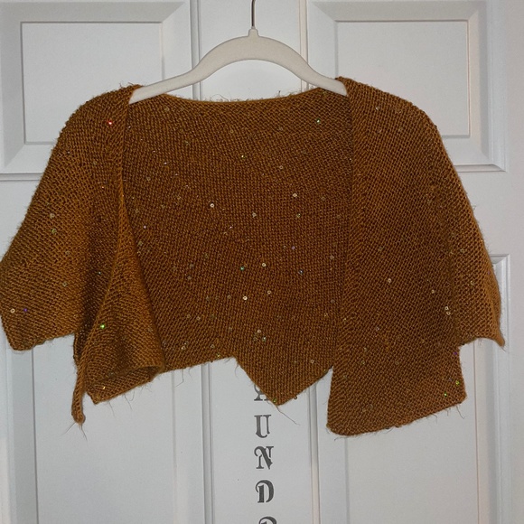 Rust colored shawl/scarf w/sparkles (sewn in). - Picture 1 of 5